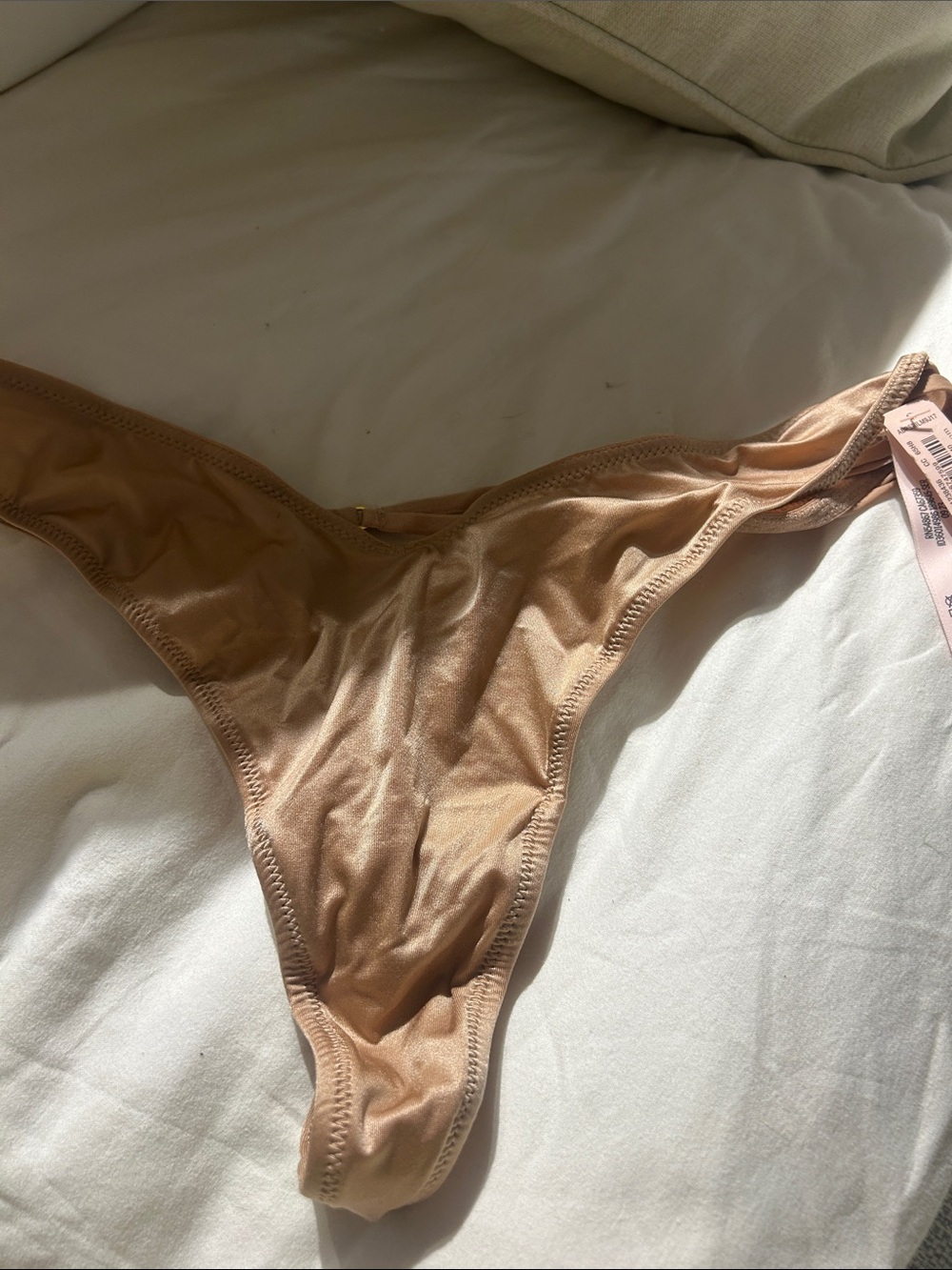 Women’s Nude/Tan Bikini Bottom - Unbranded